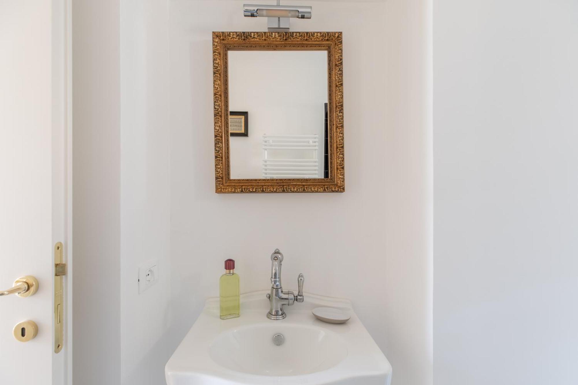 Iflat Campo De' Fiori Brand New & Bright Appartement