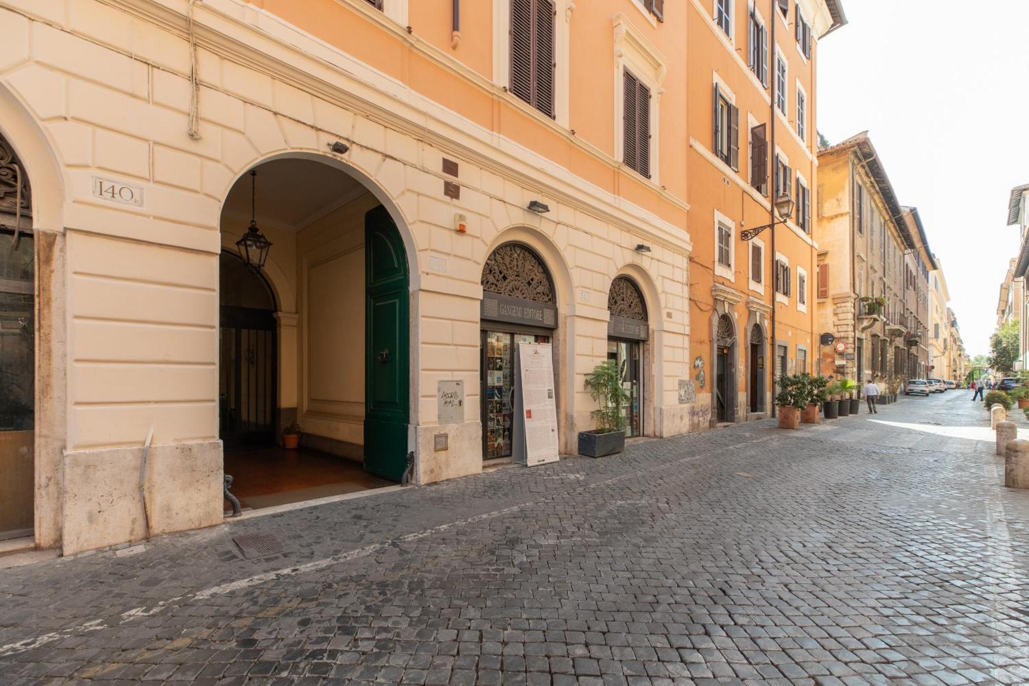 Iflat Campo De' Fiori Brand New & Bright Appartement *